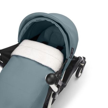 Stokke Yoyo 3 - wózek spacerowy z wygodnym zestawem dla noworodków