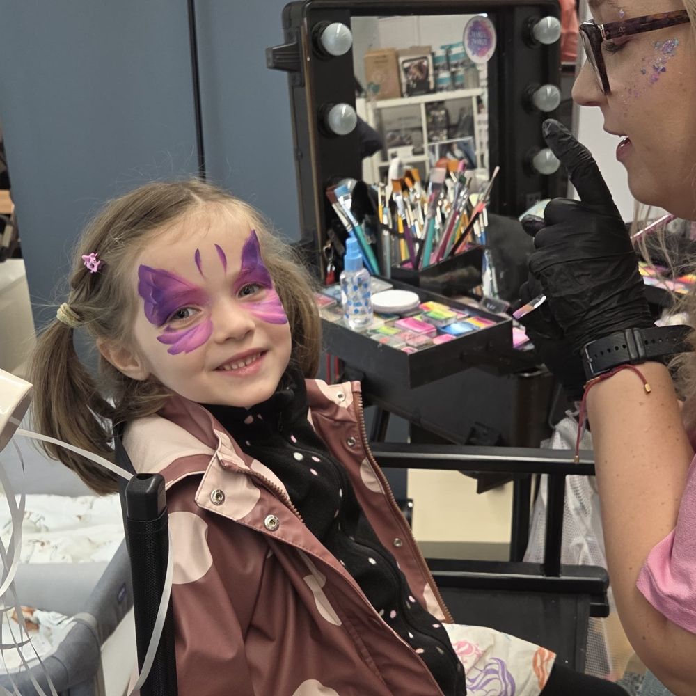 malowanie twarzy na targach