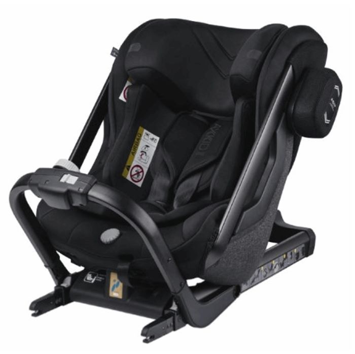 Axkid&#x20;One&#x20;2&#x20;-&#x20;fotelik&#x20;samochodowy&#x20;dla&#x20;dzieci&#x20;od&#x20;61&#x20;do&#x20;125&#x20;cm&#x20;wzrostu&#x20;w&#x20;mamaija