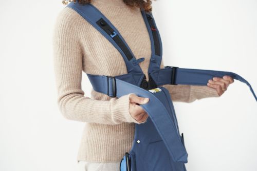 Babybjorn Mini 3D Jersey - nosidełko biodrowe łatwe w użyciu
