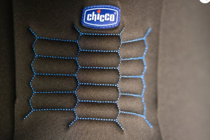 Chicco Seat3Fit i-Size - fotelik samochodowy od 40 do 125 cm wzrostu z systemem cyrkulacji powietrza