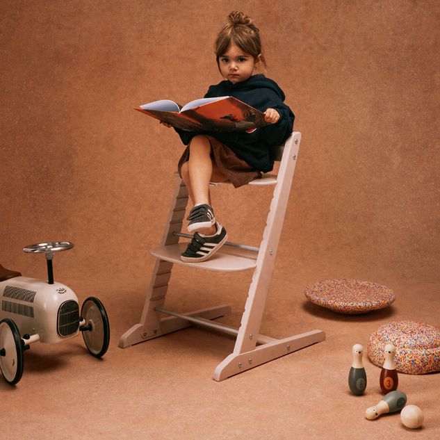 CYBEX Iris regulowane krzesło z drewna bukowego