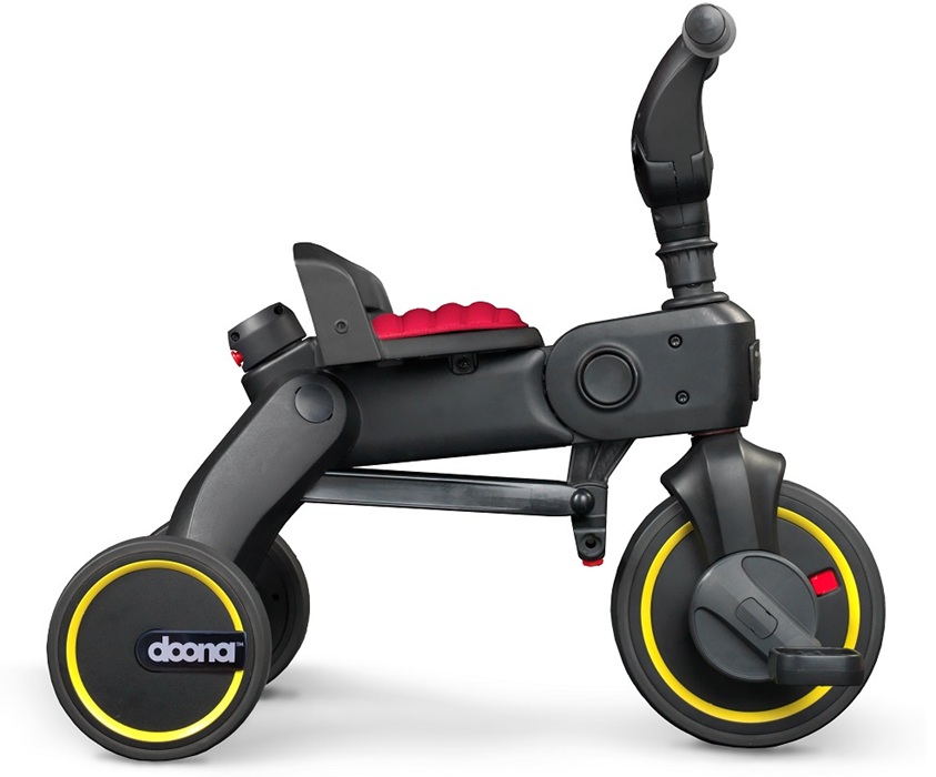 Cztery etapy transformacji rowerka trójkołowego Doona Liki Trike S1