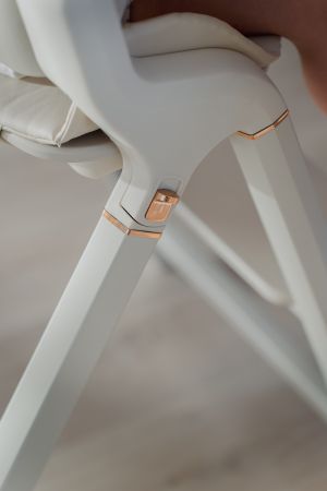 Espiro Allure - krzesełko 2w1 z eleganckimi detalami