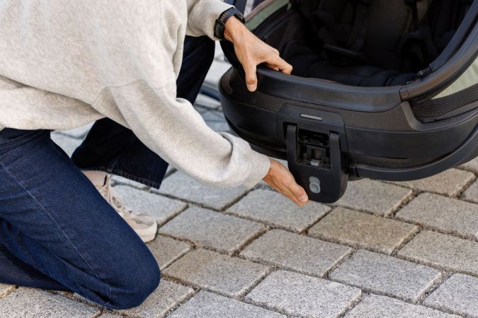 Hamax Outback Next - przyczepka rowerowa z kołem spacerowym przypinanym pod konstrukcją