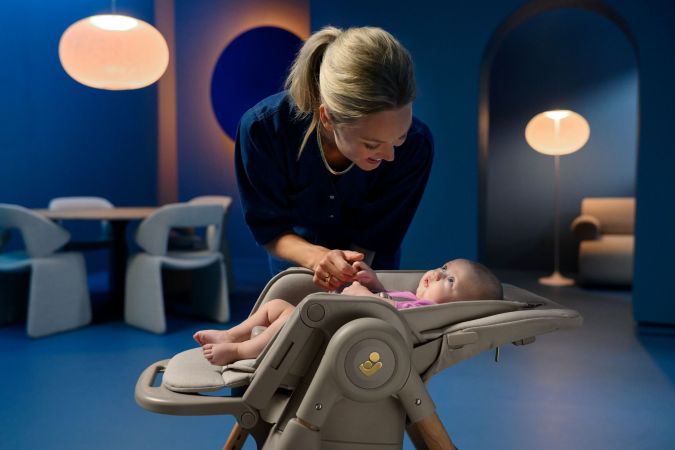 Maxi Cosi Minla Plus - krzesełko dla dzieci z funkcją leżaczka