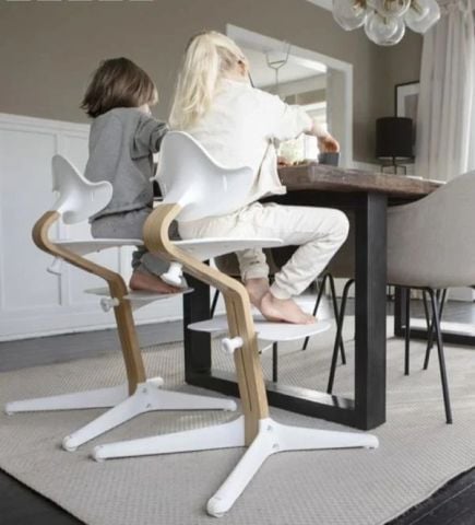 Stokke Nomi - wygodne krzesełko dla dzieci