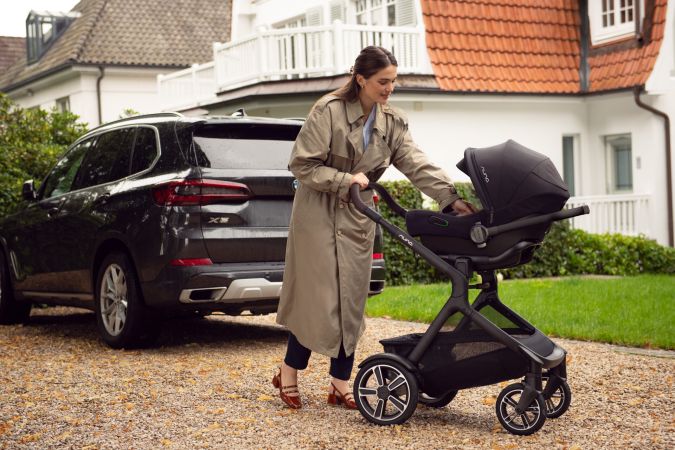 Nuna Pipa Next - fotelik dla dzieci 40-83 cm z możliwością montażu na stelażu wózków