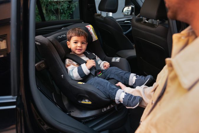 Nuna Pruu - obrotowy fotelik samochodowy dla dzieci 40-105 cm