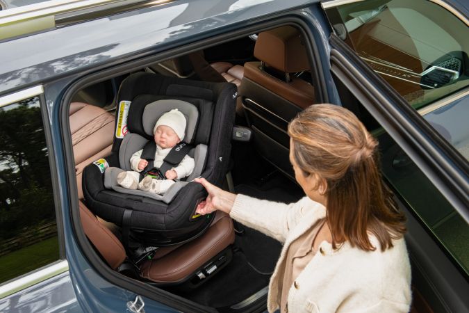 Nuna Todl Next - fotelik dla dzieci 40-105 cm z wygodną funkcją obrotu