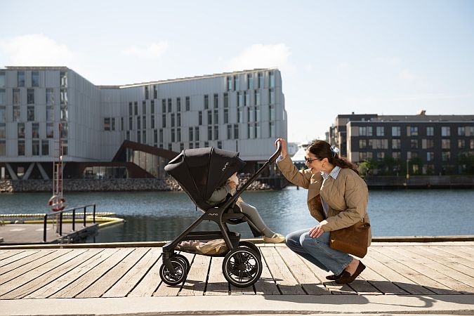 Nuna TRIV LX All Season - wózek spacerowy z całorocznym siedziskiem