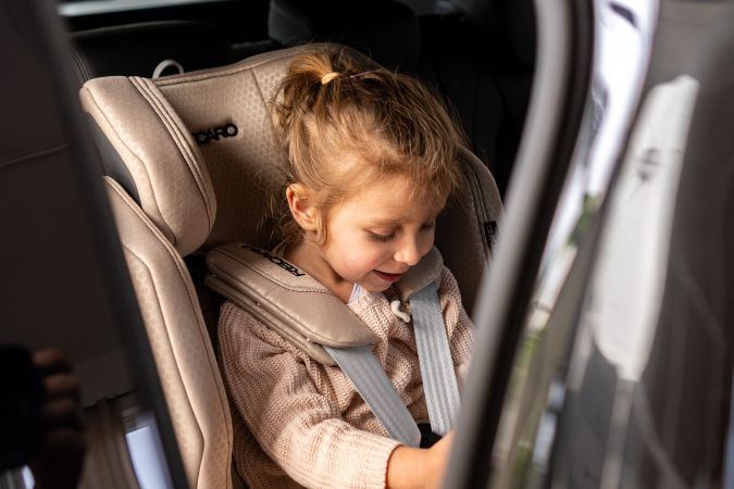 Recaro Xenon 1 - fotelik samochodowy od 40 do 125 cm z miękkimi ochraniaczami