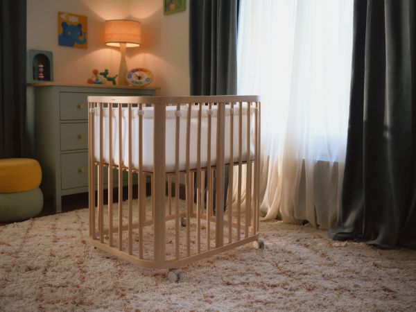 Stokke Nighti Mini Meshliner - komfortowa siateczkowa wkładka do łóżeczka