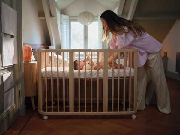 Stokke Nighti - materac do łóżeczka o rozmiarze 120x60 cm