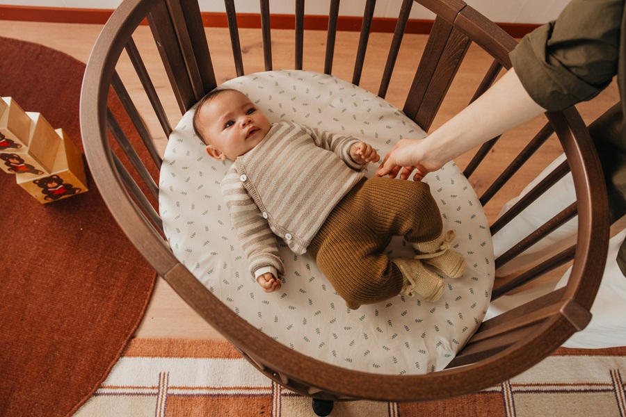 Stokke Prześcieradło z gumką do łóżeczka Sleepi Mini