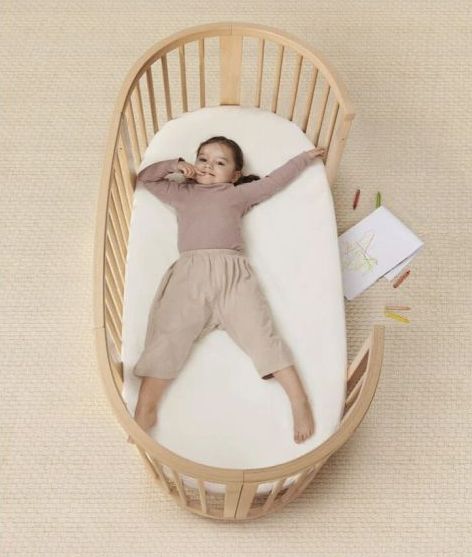 Stokke Sleepi V3 wygodne owalne łóżeczko dla dzieci