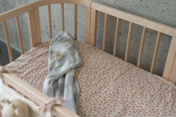 Waldin Łóżeczko 5w1 z materacem z pięcioma funkcjami