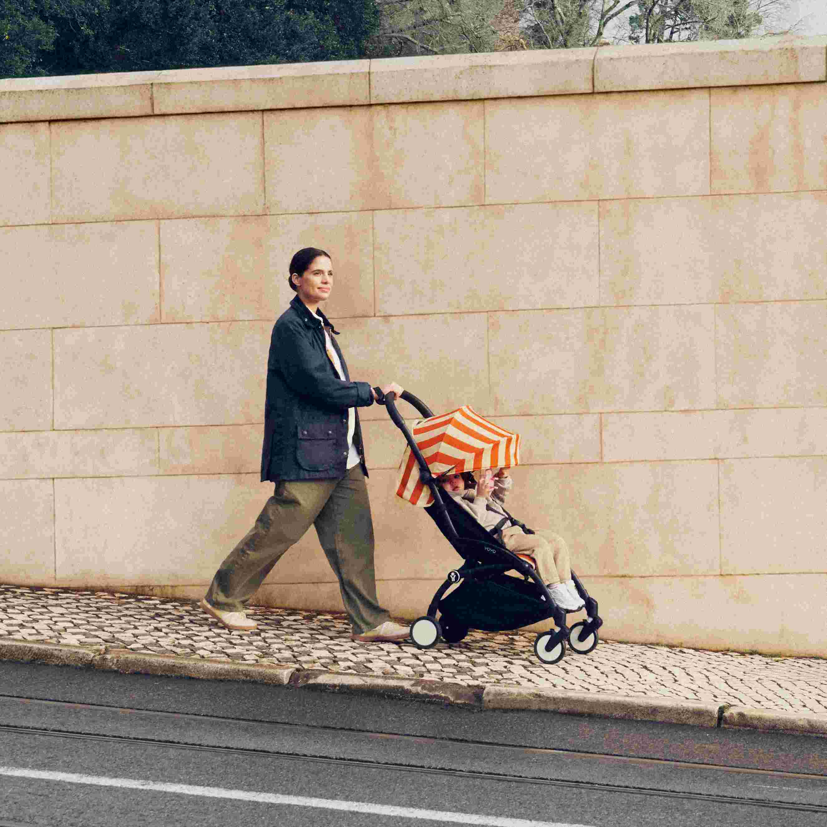 Stokke YOYO 3, kompaktowy wózek spacerowy do samolotu